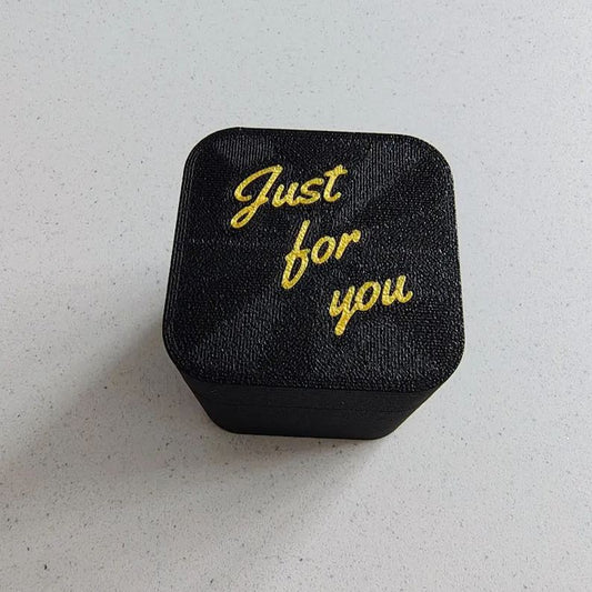 🎁Middelvinger in een doos