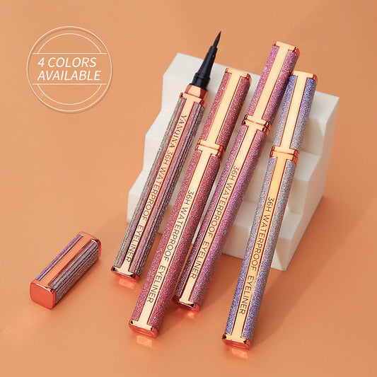 Gekleurde waterproof eyeliner