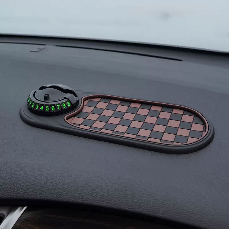Multifunctionele antislipmat voor in de auto